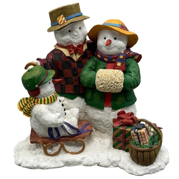 Susan Winget Snow Family First Edition 1998 Number 5 with Sled & Gifts Used READ - Picture 1 of 8